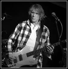 Martin Turner (Wishbone Ash) | Know Your Bass Player